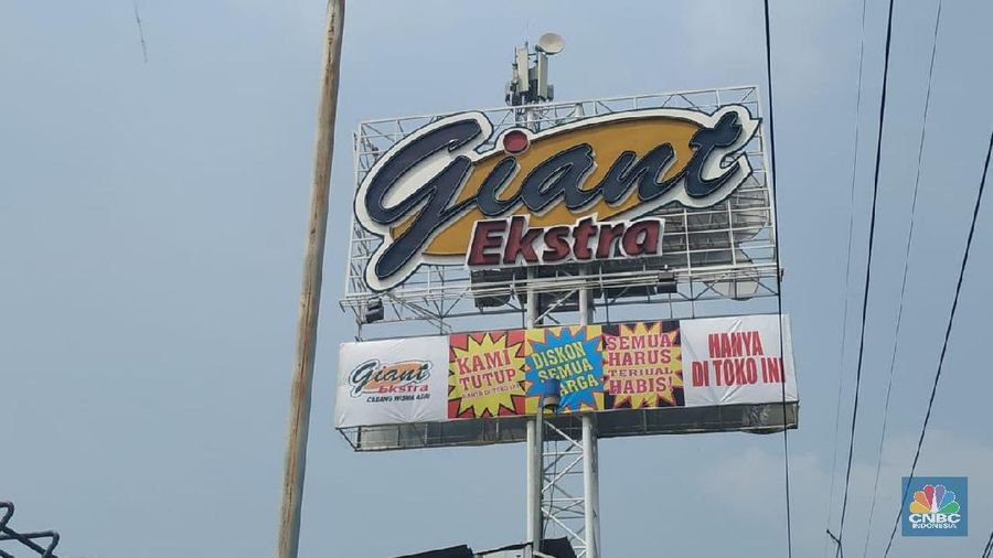 foto: Giant tutup Gerai