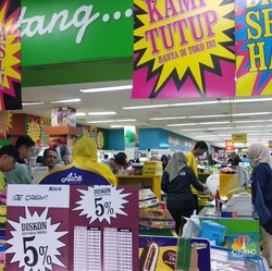 Heboh Giant Tutup, Diskon Sampai Isu PHK Besar-besaran