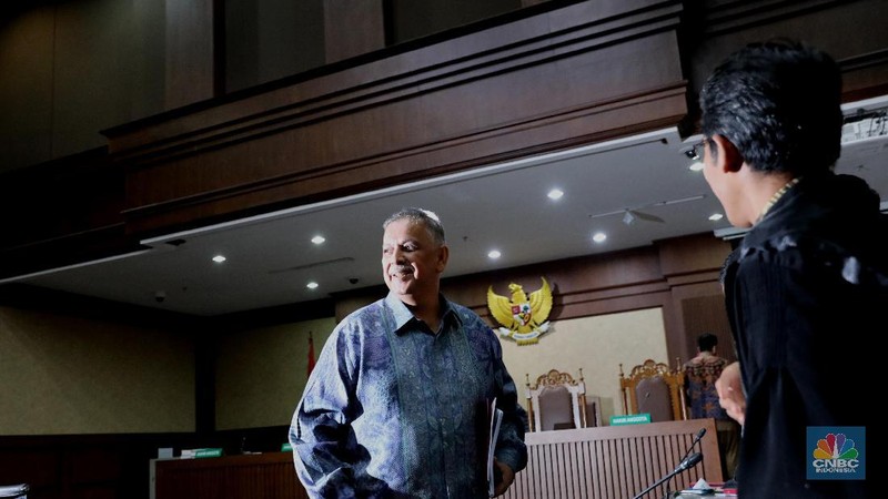 Mantan Direktur Utama PT PLN, Sofyan Basir jalani sidang perdana di Pengadilan Tindak Pidana Korupsi Jakarta, Senin (24/6/2019).