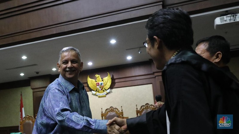 Mantan Direktur Utama PT PLN, Sofyan Basir jalani sidang perdana di Pengadilan Tindak Pidana Korupsi Jakarta, Senin (24/6/2019).