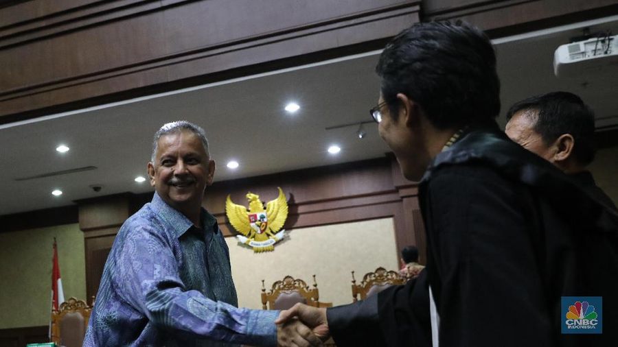 Majelis hakim Pengadilan Tindak Pidana Korupsi (Tipikor) memutuskan vonis terhadap Mantan Direktur Utama PT PLN (Persero), Sofyan Basir.