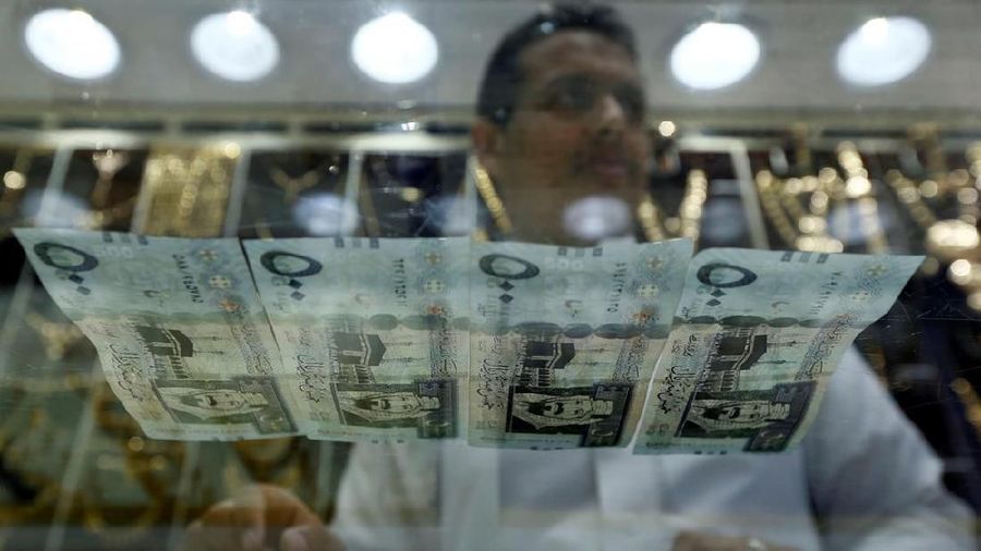 Senin kemarin, riyal mengakhiri perdagangan di level Rp 3.650/SAR menguat 0,16% di pasar spot