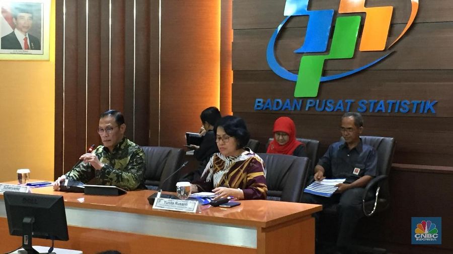 Tercatat sepanjang bulan Mei 2019, nilai total impor hanya sebesar US$ 14,53 miliar atau turun hingga 17,71% secara year-on-year (YoY).