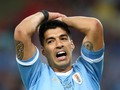 Copa America: Netizen Ejek Suarez Klaim Kiper Chile Handball