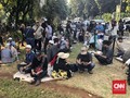 Demo Rasa Piknik Ala Massa 212: Antara Orasi dan Santapan