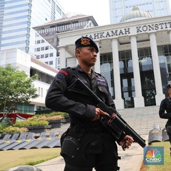 LIVE NOW! Jelang Putusan Pilpres 2019, Gedung MK Dijaga Ketat