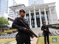 LIVE NOW! Jelang Putusan Pilpres 2019, Gedung MK Dijaga Ketat