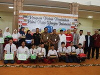Pertamina Balikpapan Beri Santunan 300 Paket Sekolah