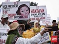 Ajang Foto di Aksi Kawal MK dan Pose Tanpa Jari