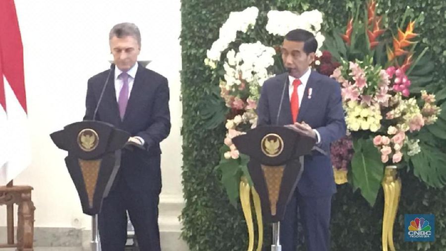Indonesia dan Argentina sepakat untuk meningkatkan kerja sama di bidang ekonomi, khususnya di bidang perdagangan, pertanian, dan industri strategis.