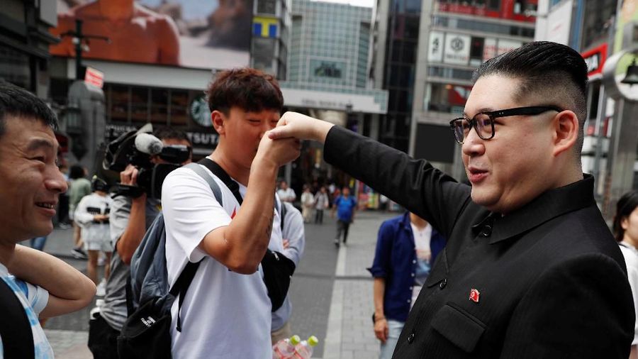 Menjelang G20 Summit 2019, Jepang dihebohkan oleh kehadiran Donald Trump dan Kim Jong Un gadungan.