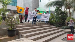 Tolak IMB Reklamasi, Belasan Mahasiswa Desak KPK Usut Anies