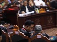 Di Sela Skors, Yusril Pede Gugatan Prabowo akan Ditolak MK!