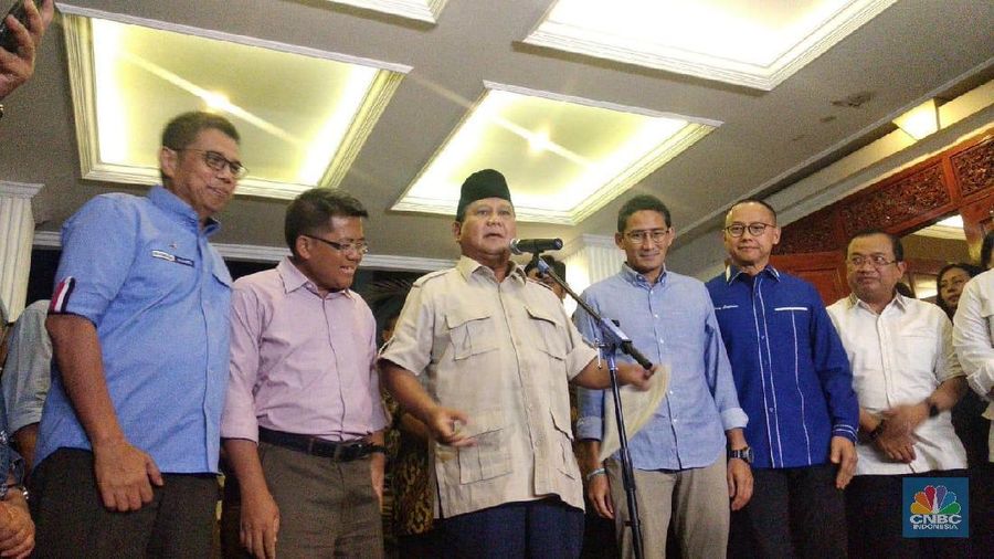 Tiada ucapan selamat yang dilayangkan capres nomor urut 02 Prabowo Subianto kepada capres nomor urut 01 Joko Widodo.