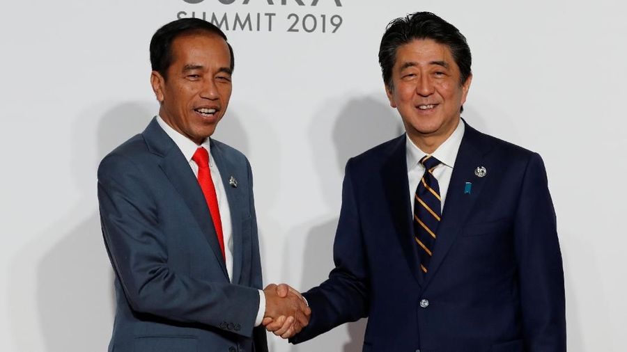 Blok Masela kian drama, belakangan terungkap ada kekecewaan dari PM Jepang Shinzo Abe gegara proyek ini nyangkut di KPK.