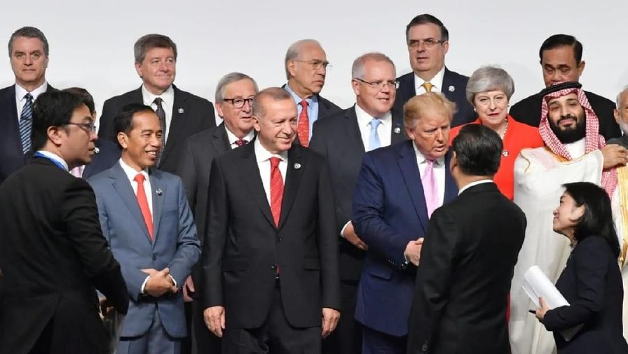 Aksi tingkah lucu para pemimpin negara dalam acara KTT G20 di Osaka, Jepang
