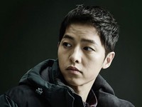 Blak-blakan Song Joong Ki Soal Berbagai Karakter Dalam Film