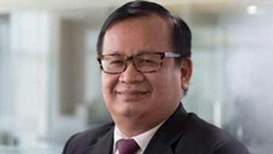 Kasner juga memiliki sertifikasi sebagai akuntan publik dan tercatat sebagai anggota Institut Akuntan Publik Indonesia.