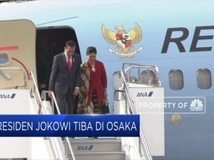 Presiden Jokowi Tiba di Osaka