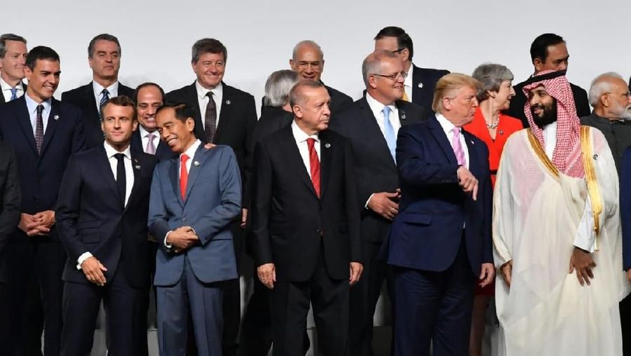 Aksi tingkah lucu para pemimpin negara dalam acara KTT G20 di Osaka, Jepang