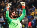 Alisson Momok Messi di Copa America 2019