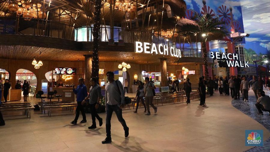 Trans Studio Cibubur akan segera dibuka, dan akan menjadi yang terbesar mengalahkan Universal Studio Singapura (USS).
