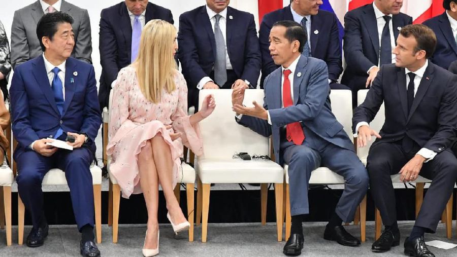 Hari kedua menghadiri Konferensi Tingkat Tinggi (KTT) G20, Sabtu, 29 Juni 2019, Presiden Joko Widodo mengikuti serangkaian kegiatan di Osaka, Jepang.