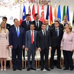 FOTO: Momen Akrab Jokowi dengan Pemimpin G-20