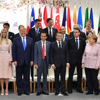 FOTO: Momen Akrab Jokowi dengan Pemimpin G-20
