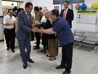Dijenguk Jokowi di Rumah Sakit, Risma Malah Minta Maaf