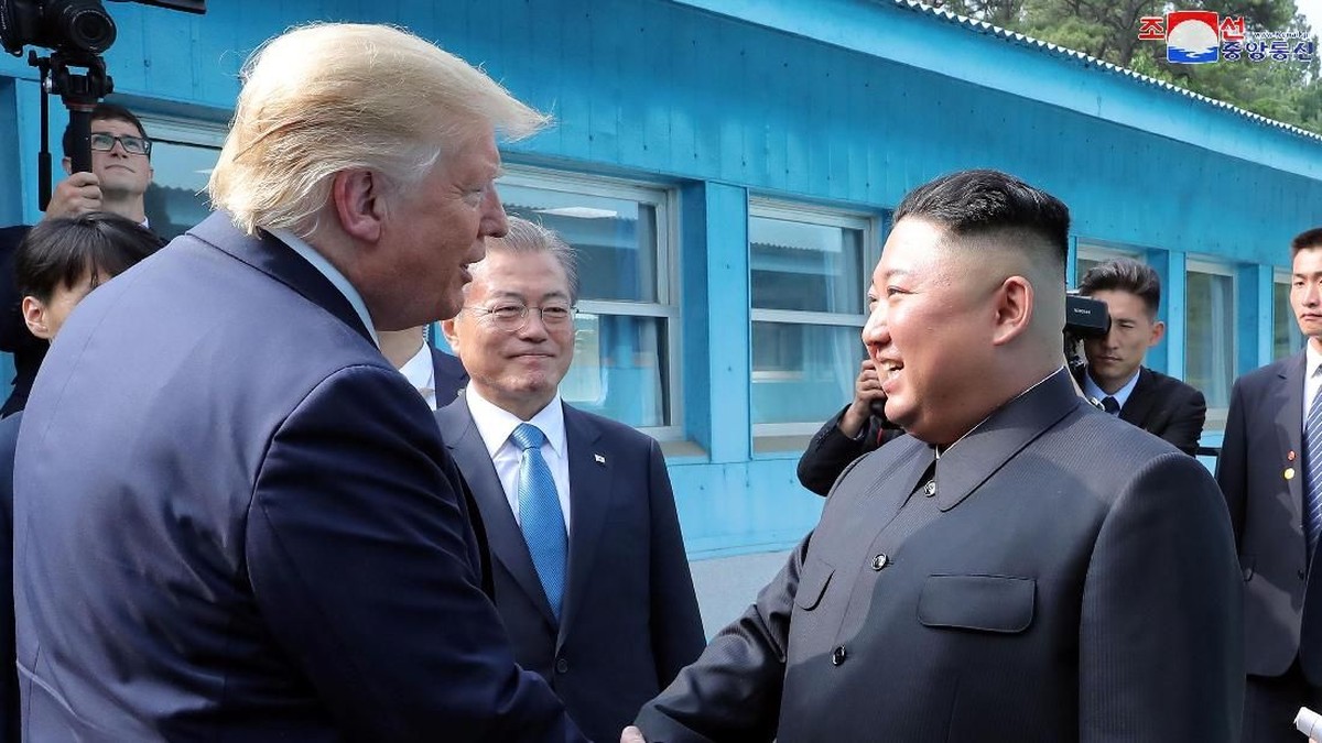 Trump 'Selingkuhi' Korsel Demi Kim Jong Un, Beri Pesan Menohok Ini