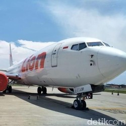 'Dipaksa' Turunkan Tiket, Bagaimana Nasib Keuangan Maskapai?