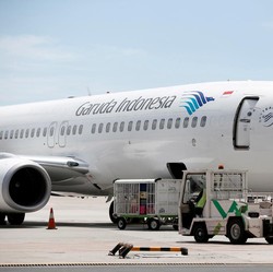 Garuda Cari Dirut Bukan Kaleng-kaleng, Saham GIAA Gimana?