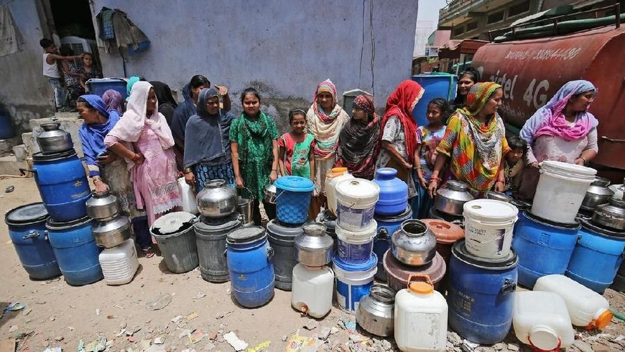 Departemen Meteorologi India (IMD) melaporkan negeri itu mengalami musim paling kering terparah selama 5 tahun terakhir.