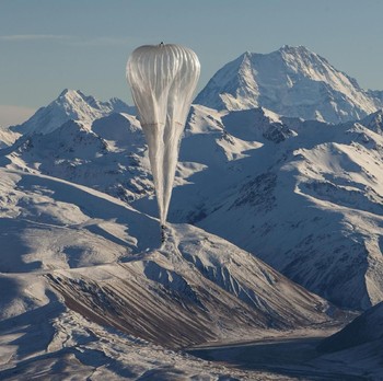 Mengintip Balon Google Mengudara dan Sebar jaringan Internet