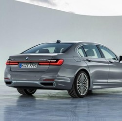 Istana Akui BMW dan Mercy Tawarkan Mobil RI-1 Jokowi