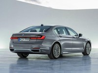 Istana Akui BMW dan Mercy Tawarkan Mobil RI-1 Jokowi