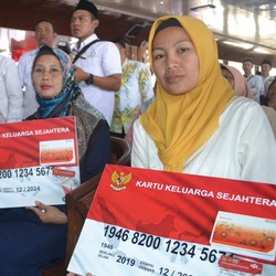 Ini Dia 'Kartu Sakti' Pangan Jokowi, Bisa Beli Apa Saja?