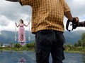 FOTO: Dinamika Wisata 'Selfie' di Danau Erhai