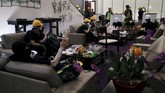 Pemimpin administratif Hong Kong, Carrie Lam, dalam jumpa pers pagi hari waktu setempat menyatakan mengutuk aksi para pengunjuk rasa. (REUTERS/Tyrone Siu)