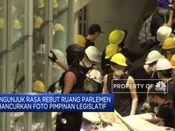 Aksi Ricuh di Gedung Parlemen Hong Kong