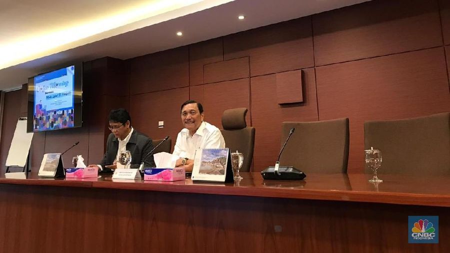 Menteri Koordinator Bidang Maritim Luhut Binsar Pandjaitan menegaskan pihak asing tak bisa mendikte Indonesia.