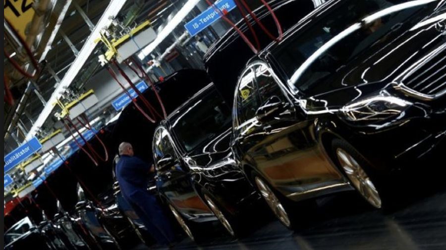 Berikut deretan mobil canggih milik para pemimpin negara di dunia, mulai dari model klasik hingga kaca anti peluru. 