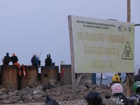 Tanggul Laut Jakarta Masih Lama, Yuk! Intip yang Sudah Ada
