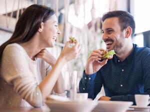 Ramalan Zodiak Cinta 19 April: Taurus Lagi Harmonis, Gemini Jangan Cemberut