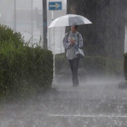 Waspada! Indonesia Bakal Diguyur Hujan Lebat, Ini Daerahnya