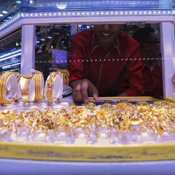 Sstt... Diam-diam Harga Emas Naik 2% Lebih dalam 3 Hari
