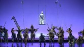 Rekam jejak pertunjukan I La Galigo yang berada di bawah arahan sutradara teater dari Amerika, Robert Wilson, ini memang tak lagi diragukan. (Dok: Bakti Budaya Djarum Foundation)