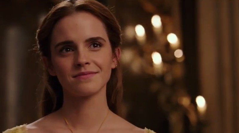 Oprah Winfrey, Angelina Jolie, Ratu Elizabeth II dan Emma Watson terpilih menjadi lima wanita paling dikagumi di dunia.