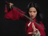 Lebih Dekat dengan Liu Yifei, Cewek Jagoan Pemeran Mulan